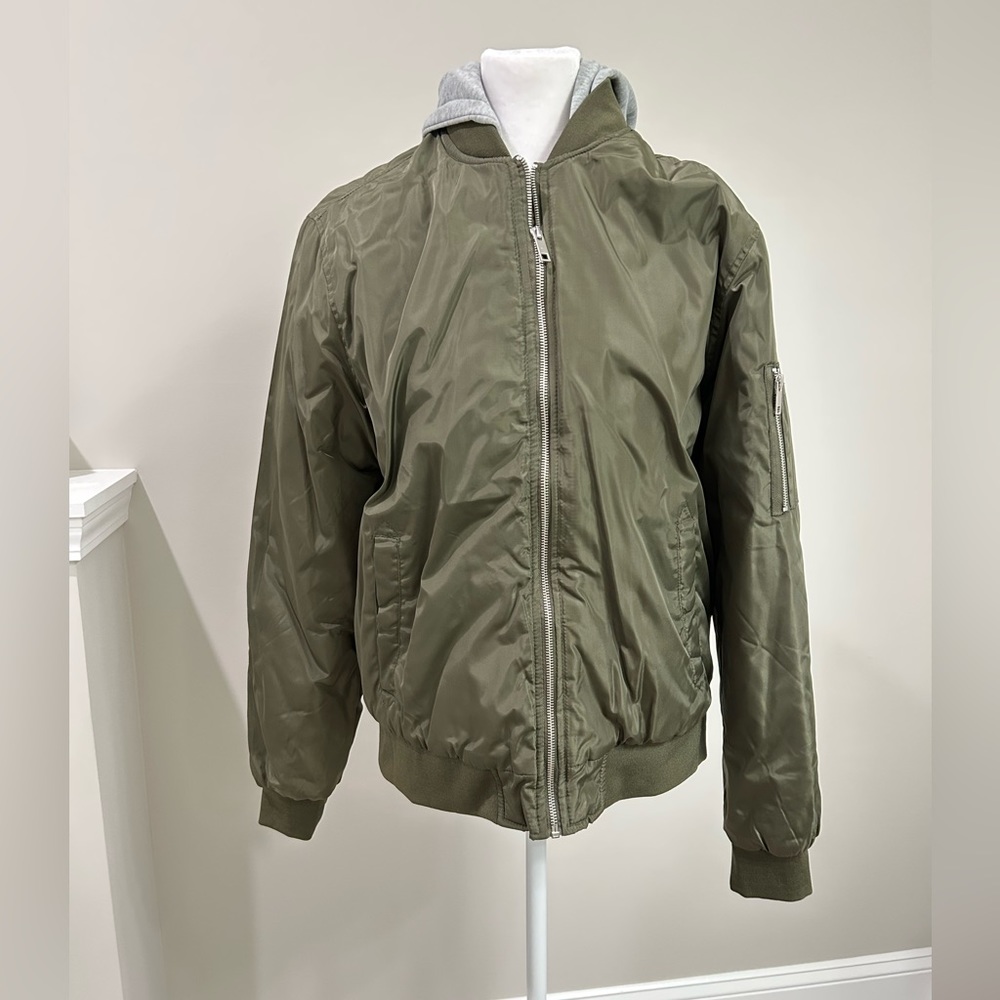 Forever 21 Mens Olive Jacket with Heather Grey Hood- Medium- NWT